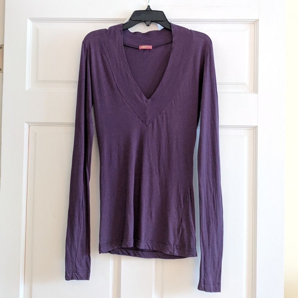 Zooey 100% Cotton Long-Sleeve V-Neck Tee